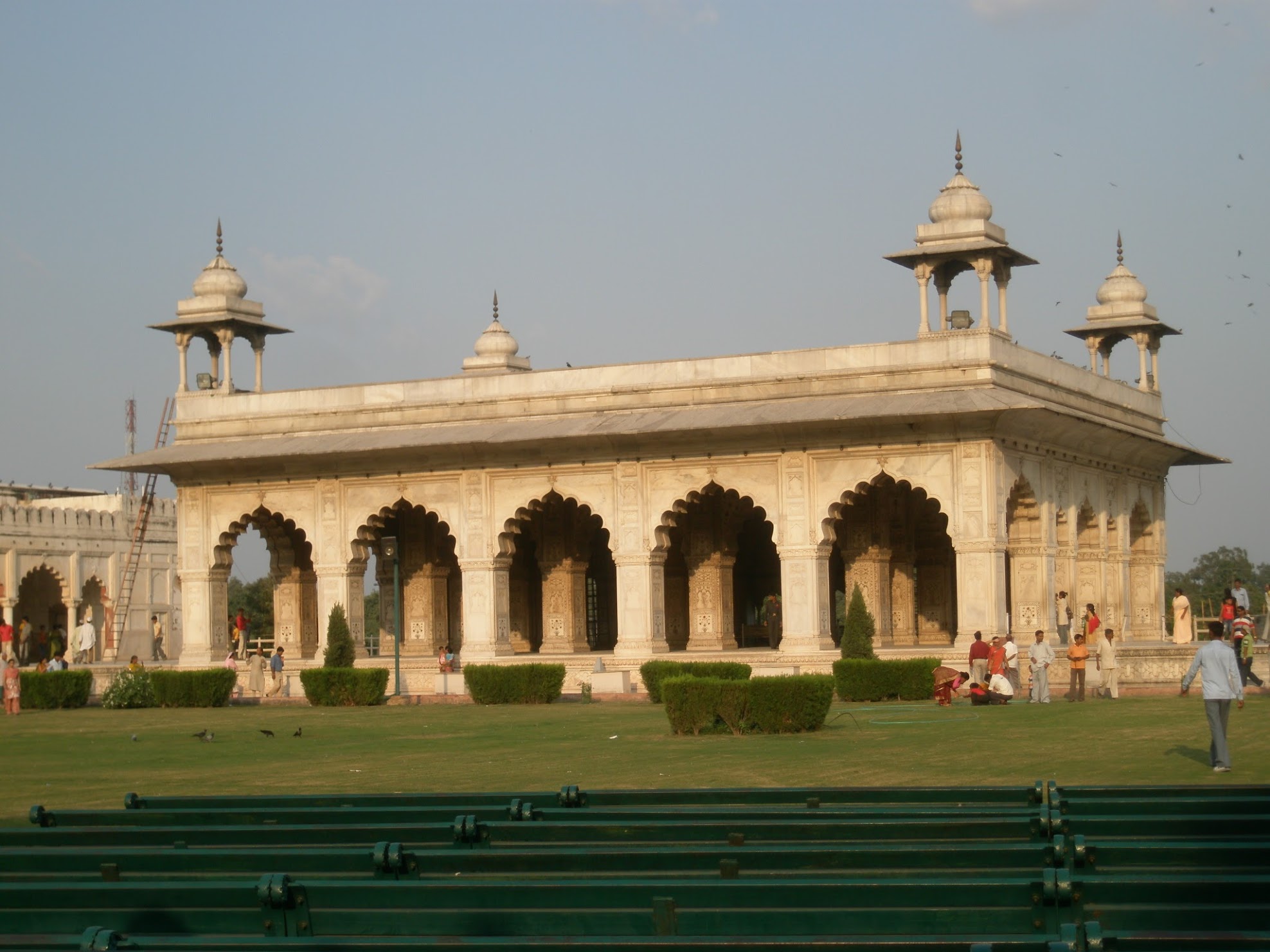 The white marble Diwan-i-Khas (Hall of Private Audience), in front is a lawn, Red Fort Delhi, India