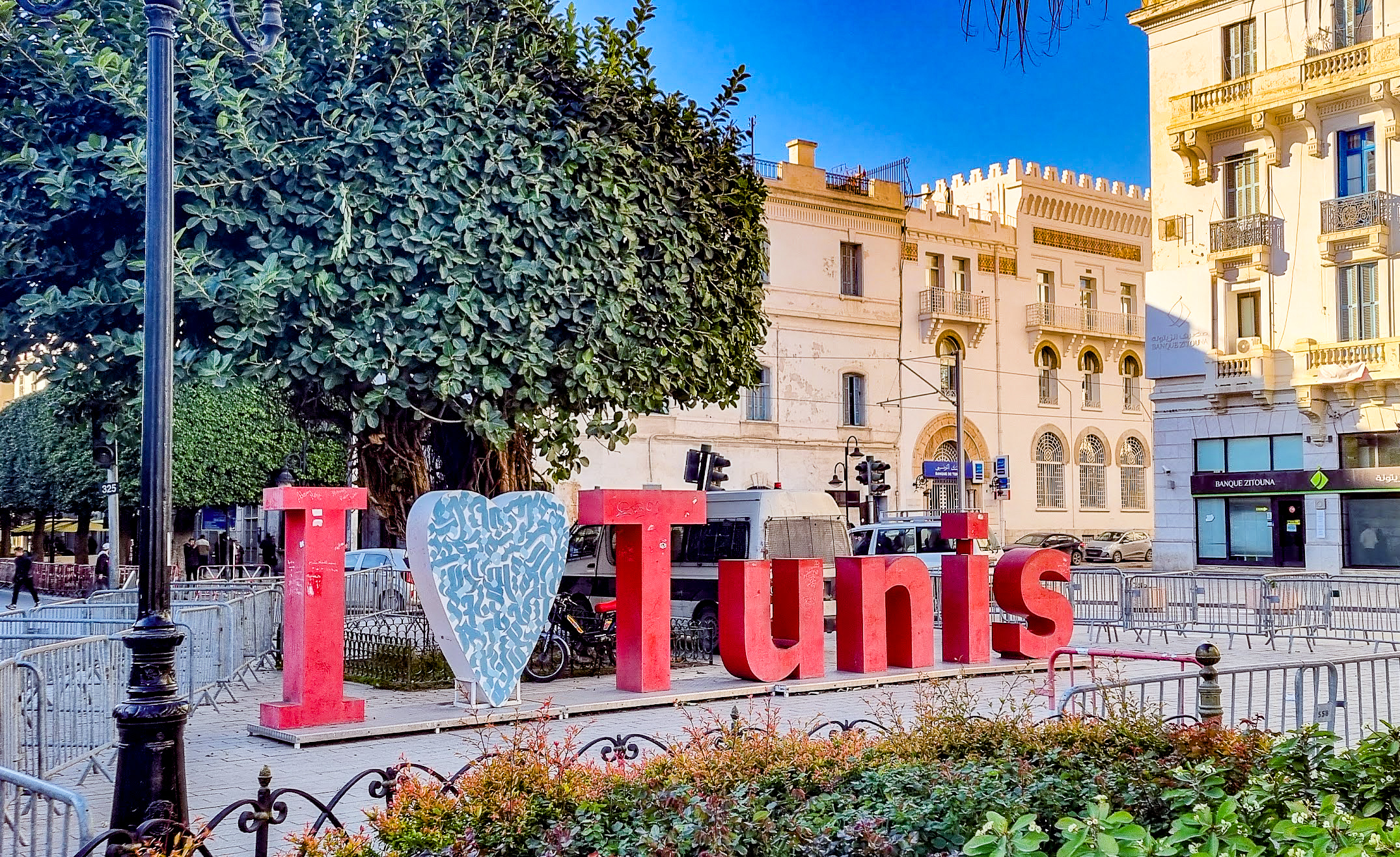 Your Perfect One Day Tunis Itinerary - Bardo, Bazaars and Bambalouni